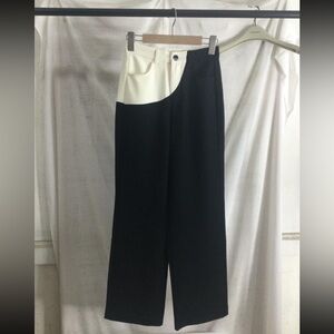 Size small white and black business casual pants